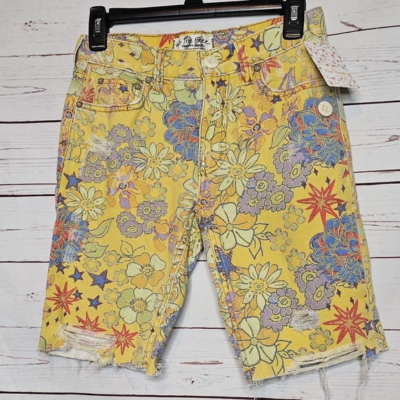 Free People Alani Floral Yellow Denim Cut Off Shorts - Picture 12 of 12